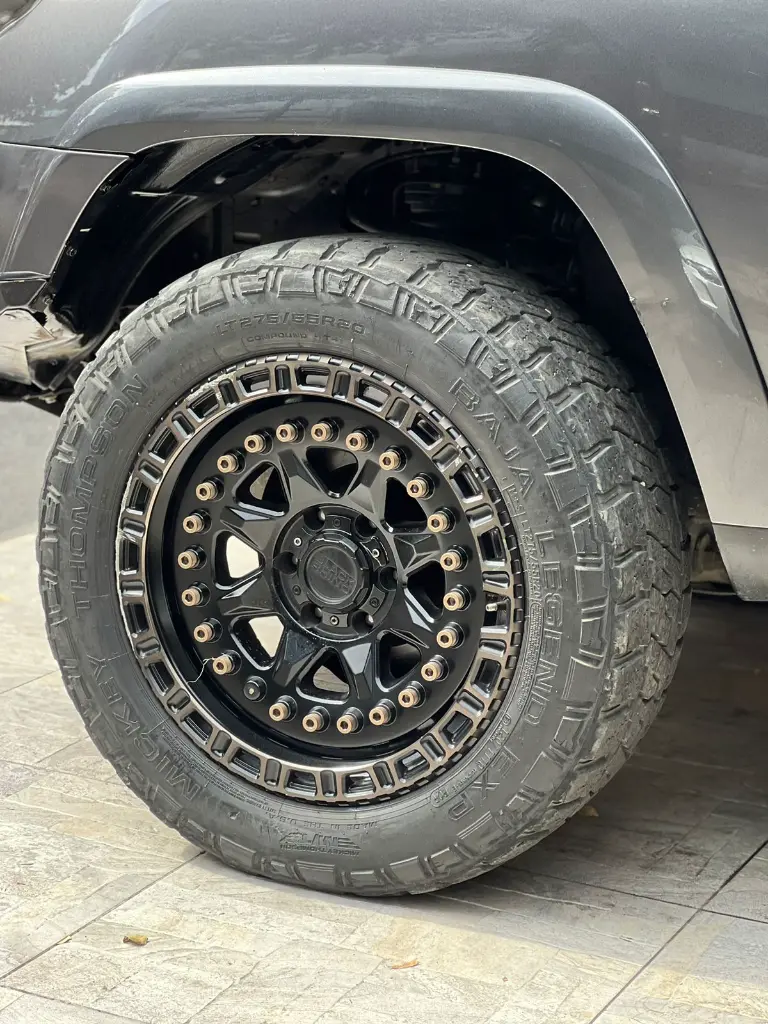 TOYOTA 4RUNNER SR5 4.0 GASOLINA 2022 publicar en $234.900 (24).webp