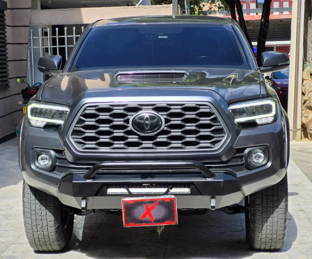 TOYOTA TACOMA AWD AUT 2021 BLINDAJ 2+ (2).webp