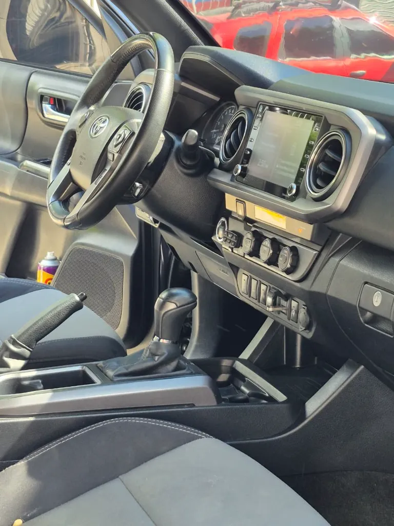 TOYOTA TACOMA AWD AUT 2021 BLINDAJ 2+ (25).webp