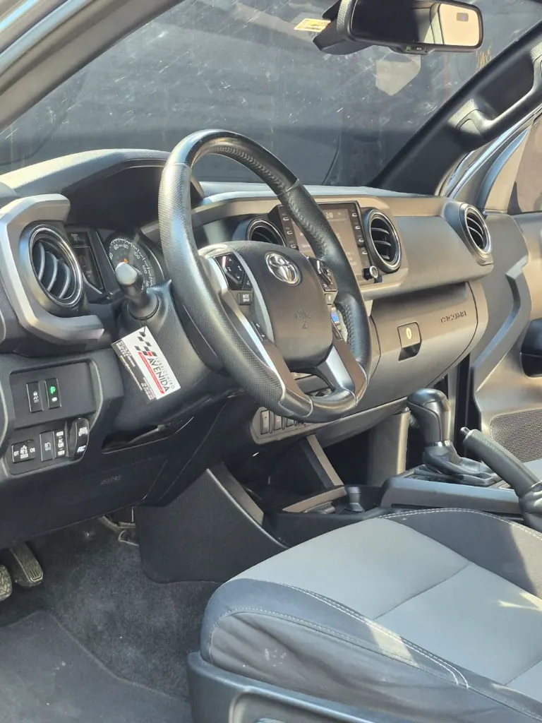 TOYOTA TACOMA AWD AUT 2021 BLINDAJ 2+ (10).webp