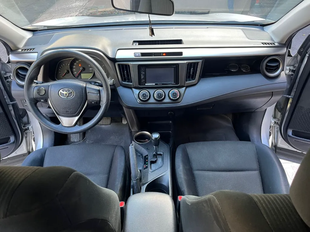 TOYOTA RAV4 LIFE 2.0L MOD 2014 (9).webp