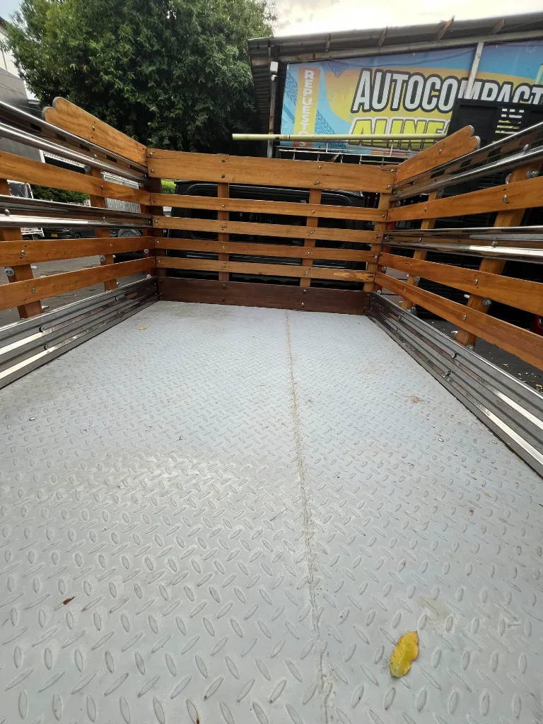 TOYOTA LAND CRUISER HEMBRA 4.5 GASOLINA 4X4 2001 (20).webp