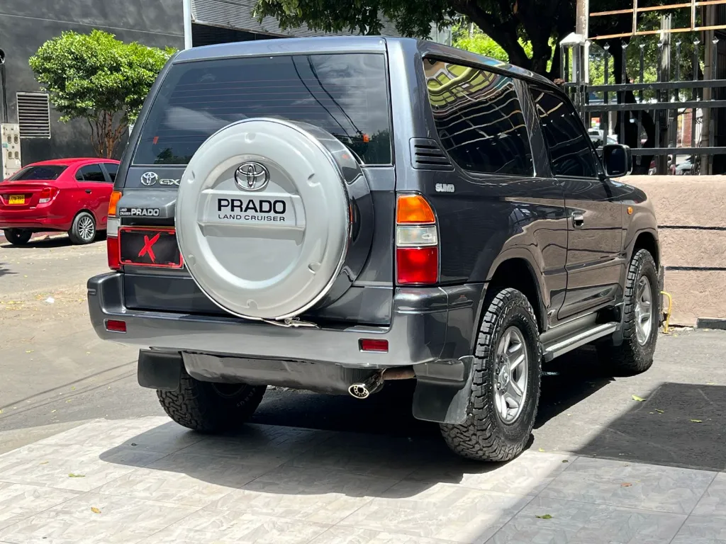 TOYOTA LAND CRUISER PRADO GX SUMO 2.7 MT 4x4 2009  (6).webp