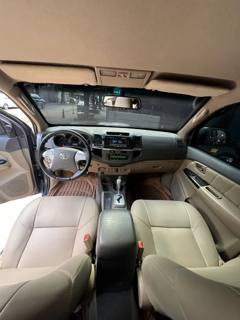TOYOTA FORTUNER SRV 3.0 DIESEL 4X4 BLINDAJE 2+ 2014 (21).webp
