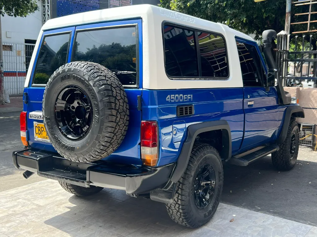 TOYOTA LAND CRUISER MACHO 1994 $78.900  (9).webp