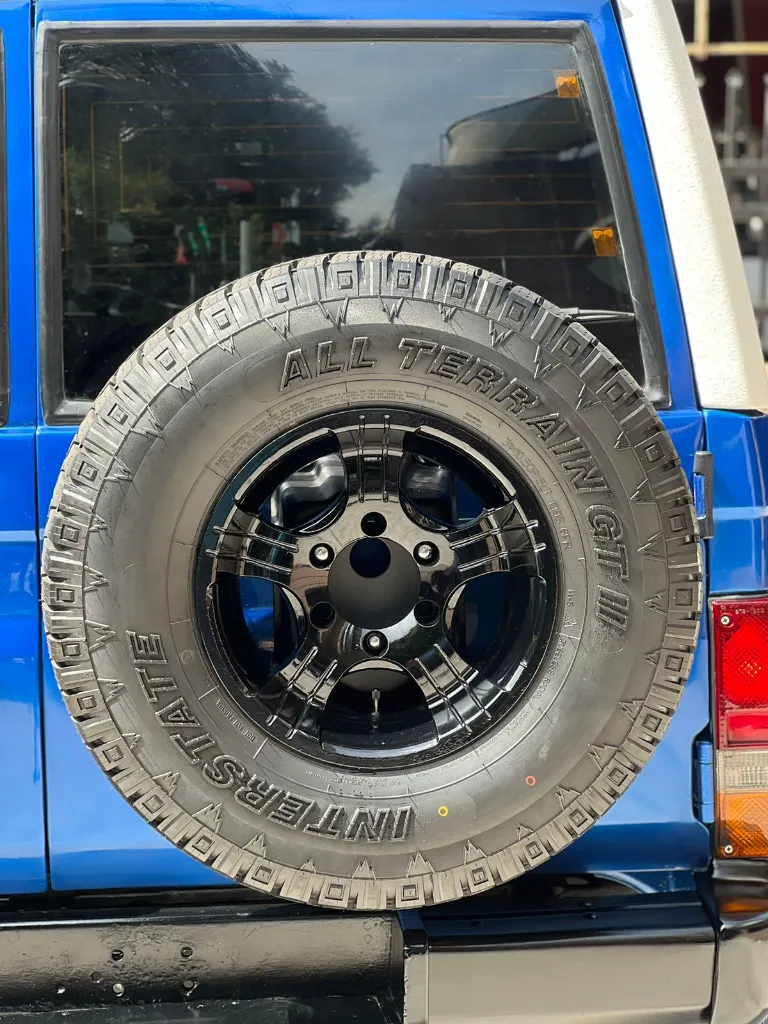 TOYOTA LAND CRUISER MACHO 1994 $78.900  (23).webp