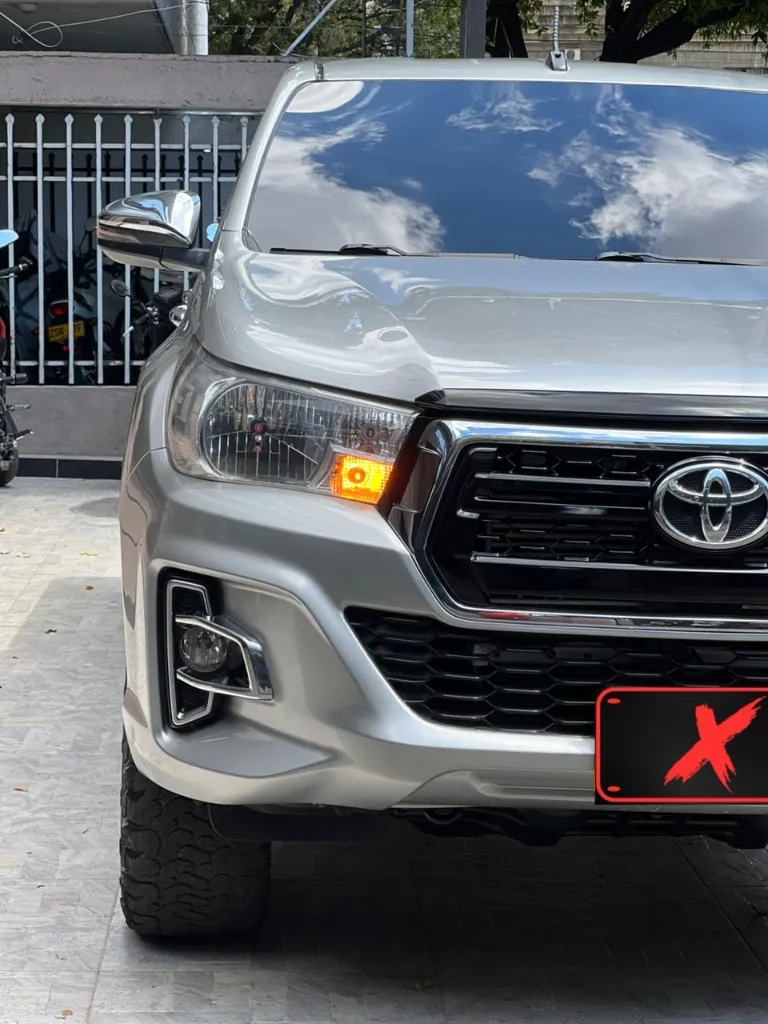 TOYOTA HILUX SRV 2.8 DIÉSEL 4X4 BLINDAJE 2+ 2020 publicar en $223.900 (22).webp