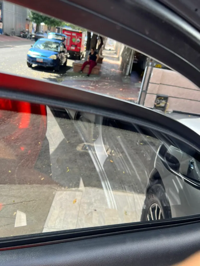 TOYOTA HILUX SRV 2.8 DIÉSEL 4X4 BLINDAJE 2+ 2020 publicar en $223.900 (17).webp