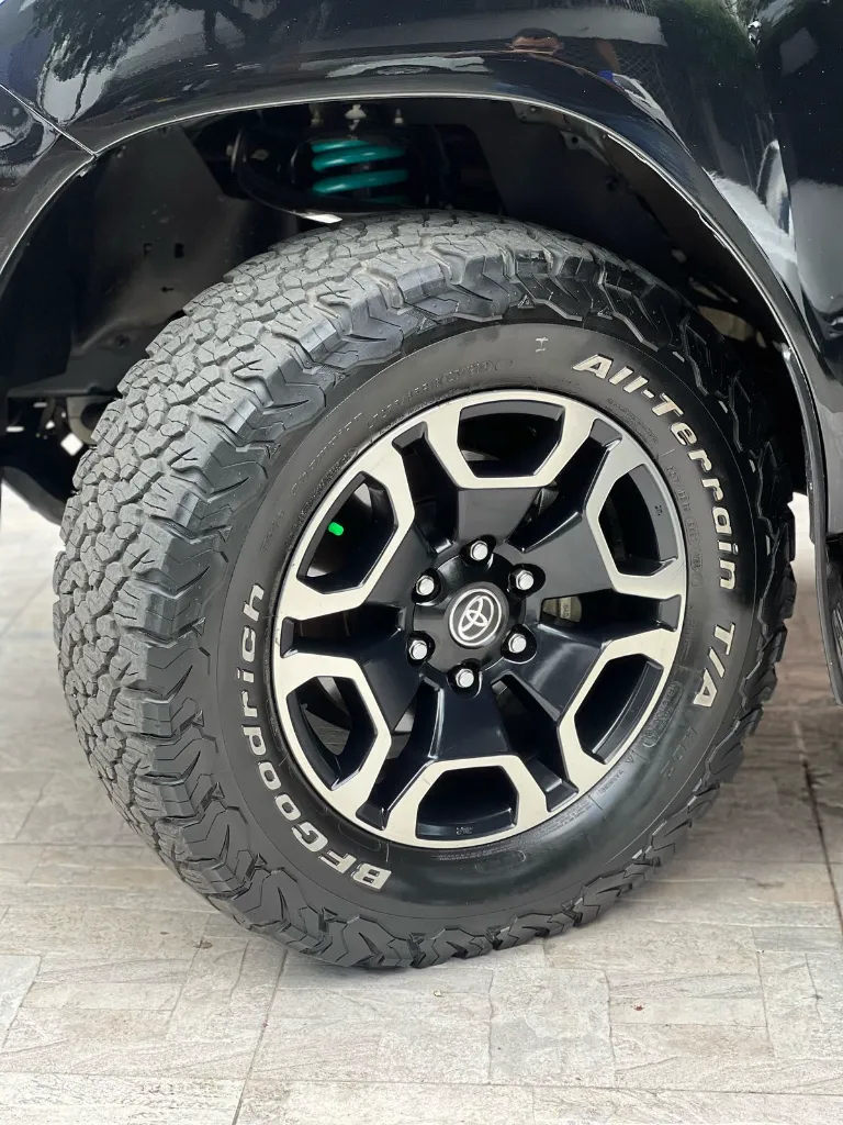 TOYOTA HILUX SRX 2.8 DIÉSEL AUT 4X4 2021 (25).webp