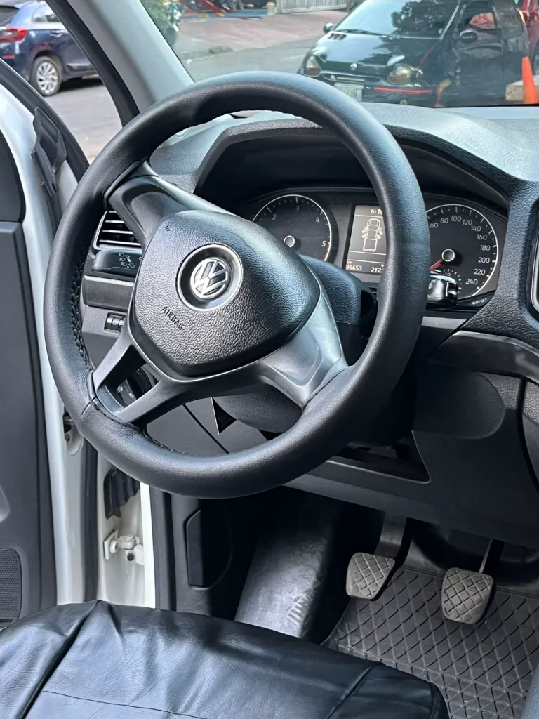 VOLKSWAGEN AMAROK TRENDLINE DIESEL 2.0l MT 4X4 MOD 2021 (9).webp