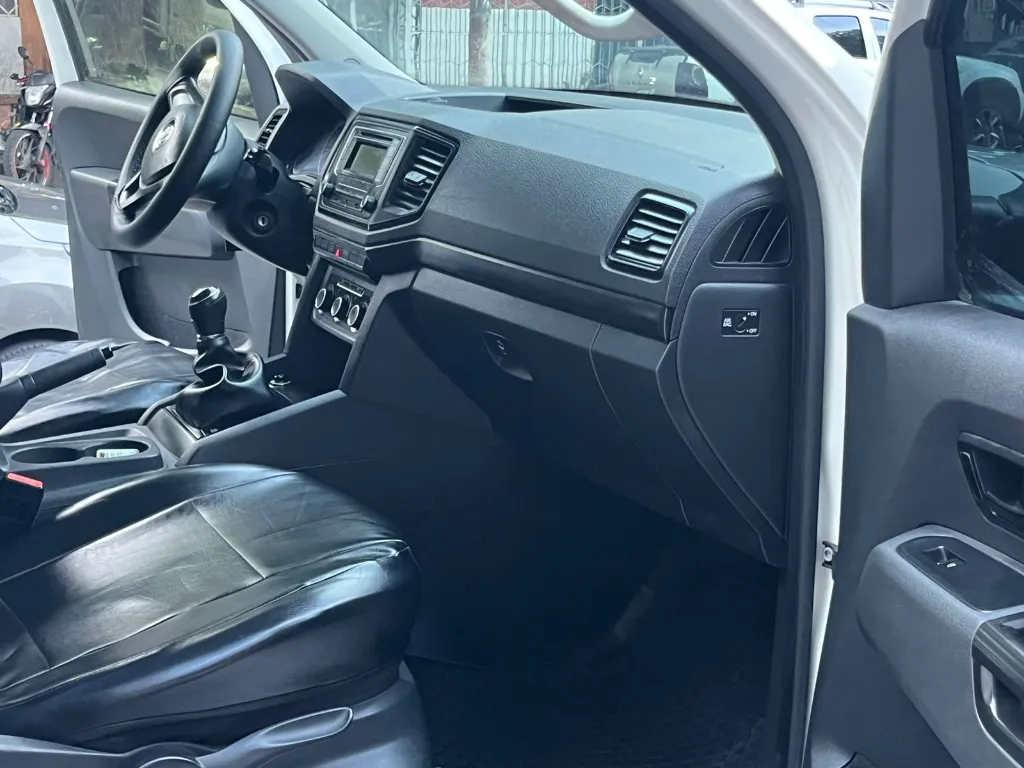 VOLKSWAGEN AMAROK TRENDLINE DIESEL 2.0l MT 4X4 MOD 2021 (14).webp