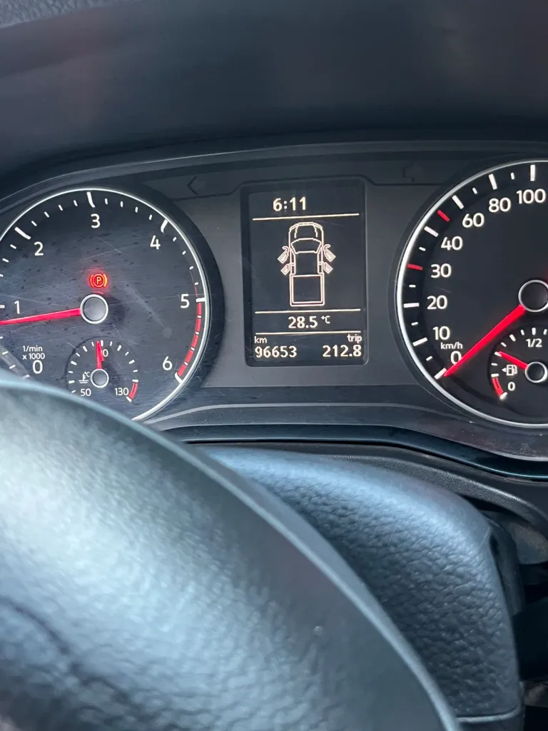 VOLKSWAGEN AMAROK TRENDLINE DIESEL 2.0l MT 4X4 MOD 2021 (8).webp