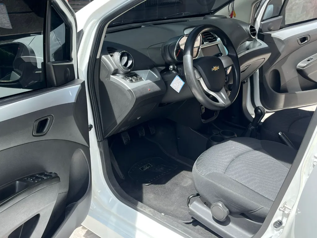 CHEVROLET BEAT PREMIER 2022 (18).webp