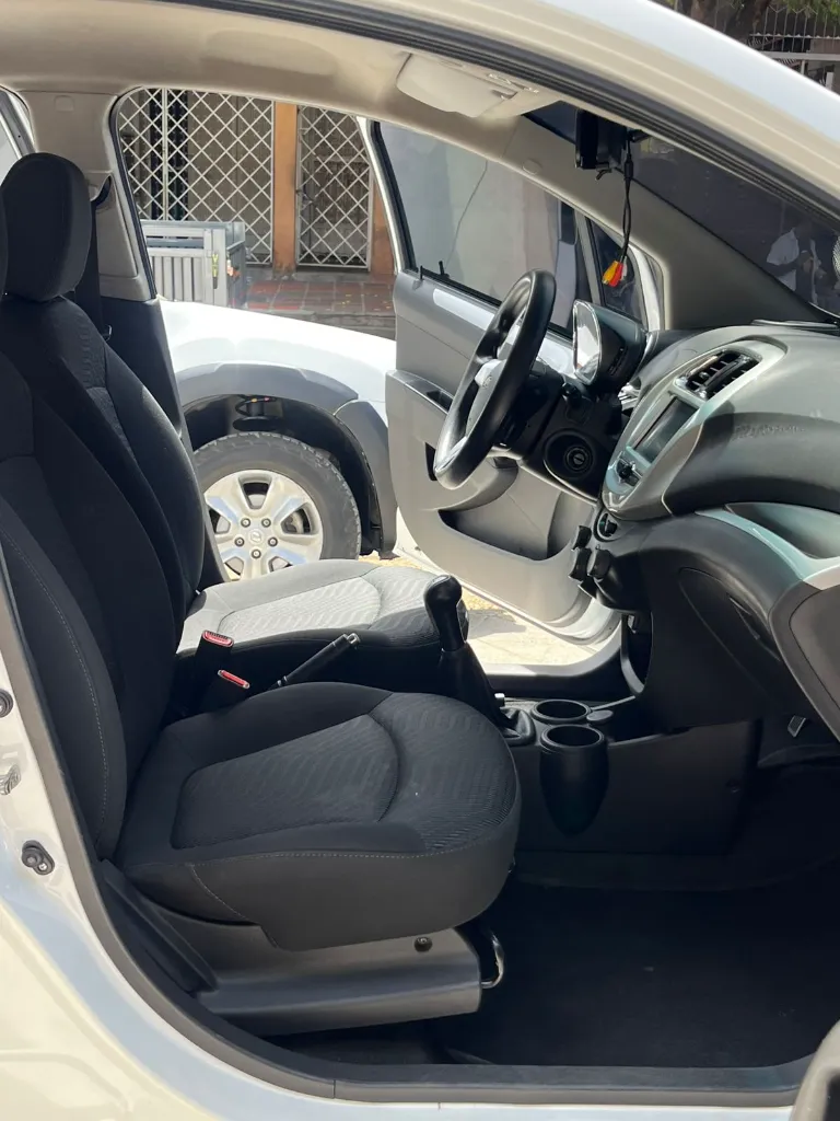 CHEVROLET BEAT PREMIER 2022 (15).webp