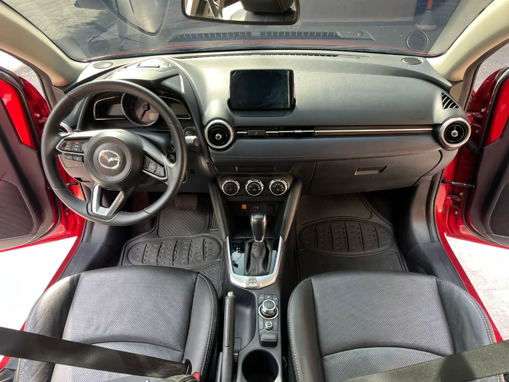 MAZDA 2 SEDAN GRAND TOURING LX 2022 (7).webp