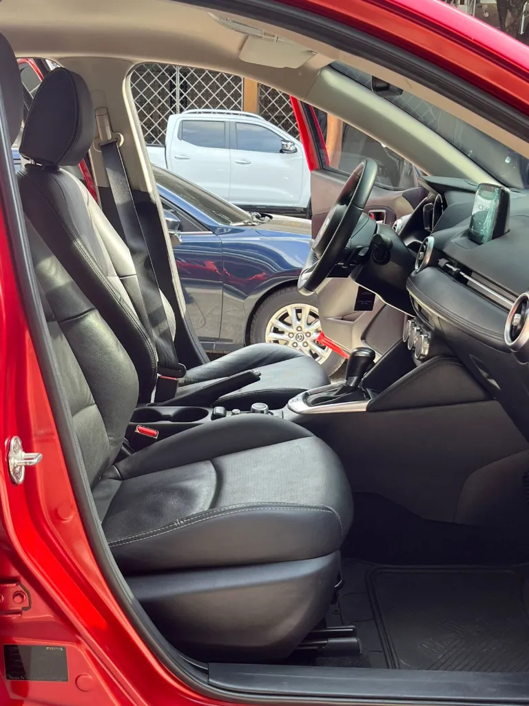 MAZDA 2 SEDAN GRAND TOURING LX 2022 (13).webp