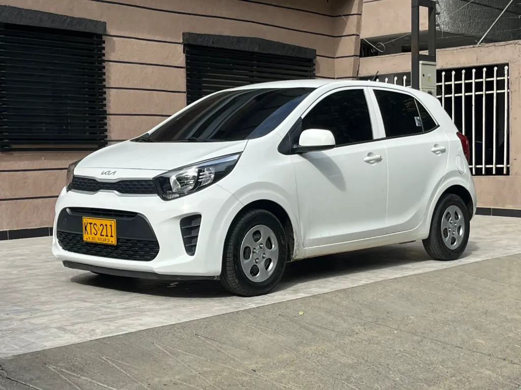 KIA PICANTO VIBRANT MEC 2023 (1).webp