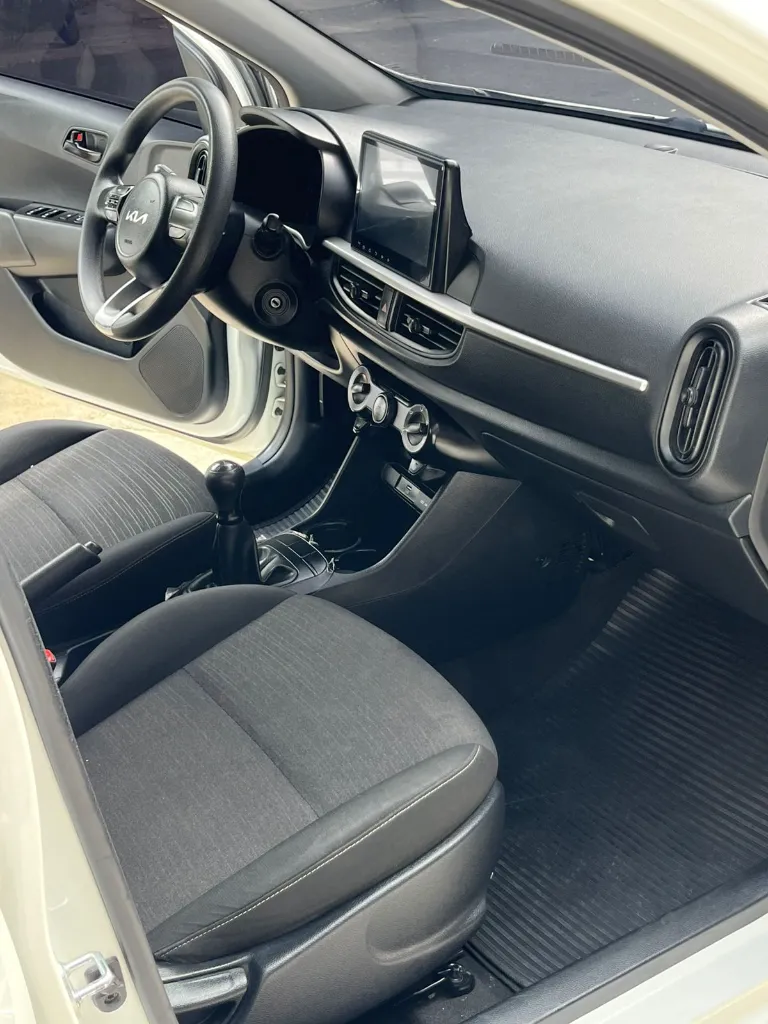 KIA PICANTO VIBRANT MEC 2023 (13).webp