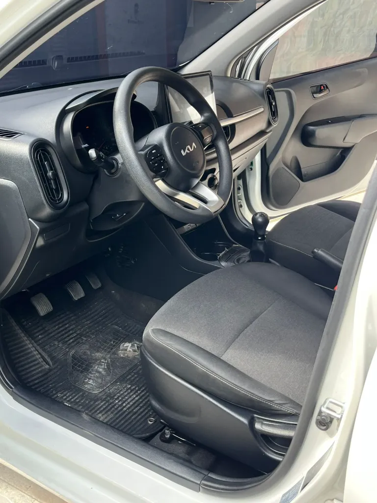 KIA PICANTO VIBRANT MEC 2023 (17).webp
