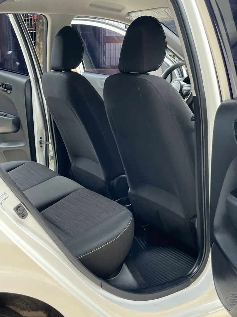 KIA PICANTO VIBRANT MEC 2023 (20).webp