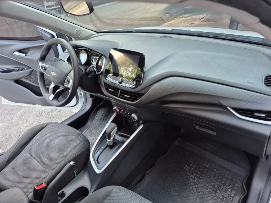 CHEVROLET ONIX TURBO LTZ 2023 AUTOMÁTICO (22).webp