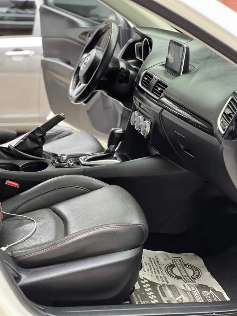 MAZDA 3 TOURING TP 2017 (12).webp