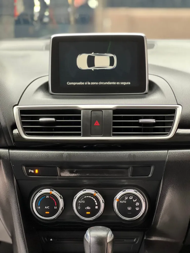 MAZDA 3 TOURING TP 2017 (18).webp