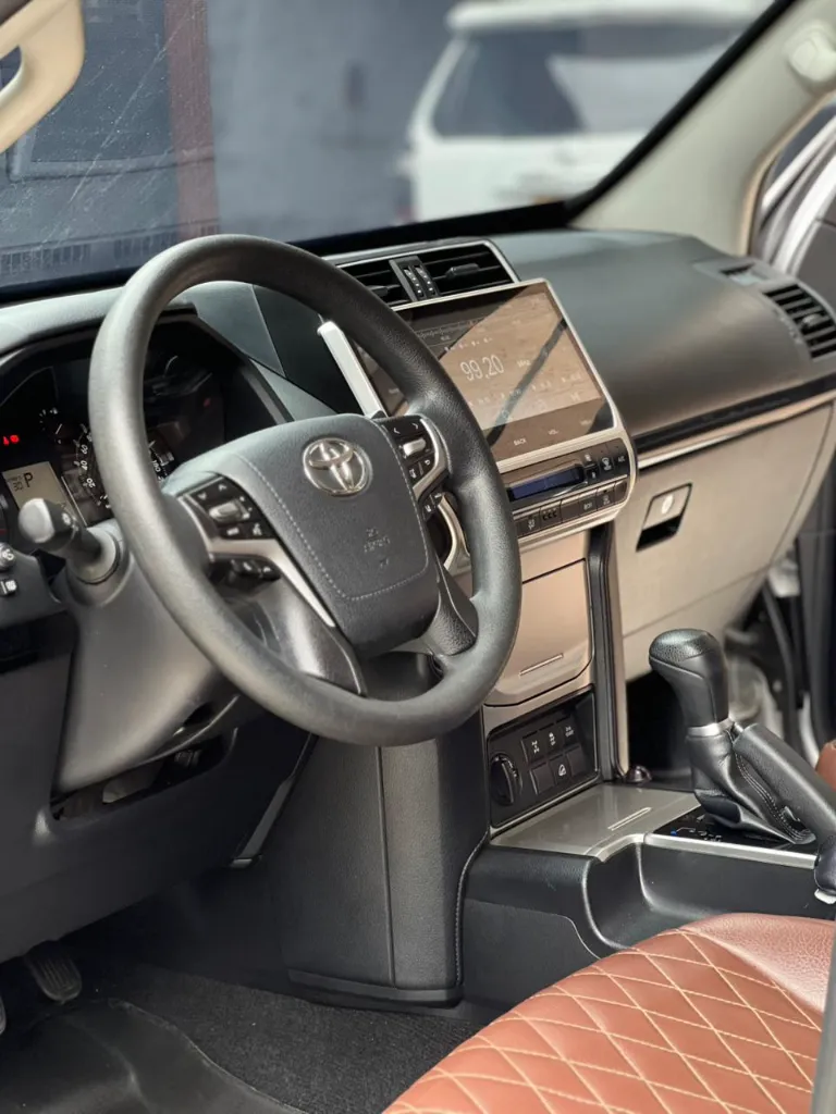 TOYOTA PRADO 2022 TX BLINDADA 2+ PLUS DIESEL (11).webp