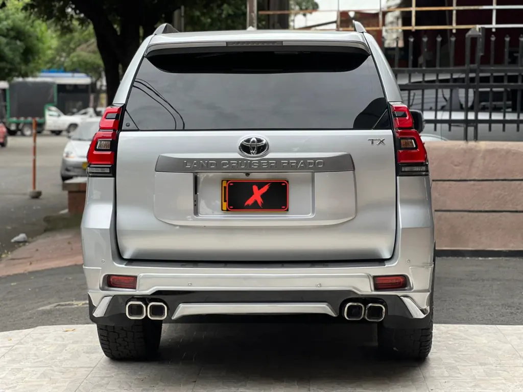 TOYOTA PRADO 2022 TX BLINDADA 2+ PLUS DIESEL (5).webp
