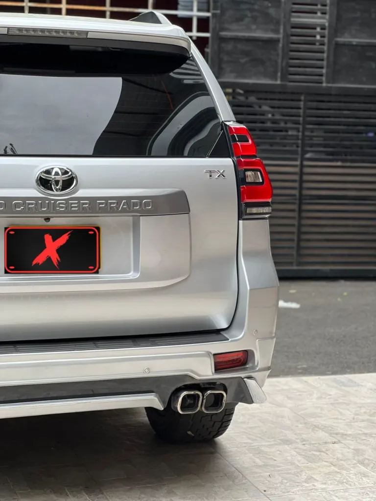 TOYOTA PRADO 2022 TX BLINDADA 2+ PLUS DIESEL (8).webp