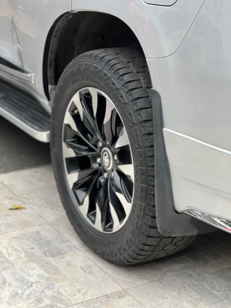 TOYOTA PRADO 2022 TX BLINDADA 2+ PLUS DIESEL (9).webp