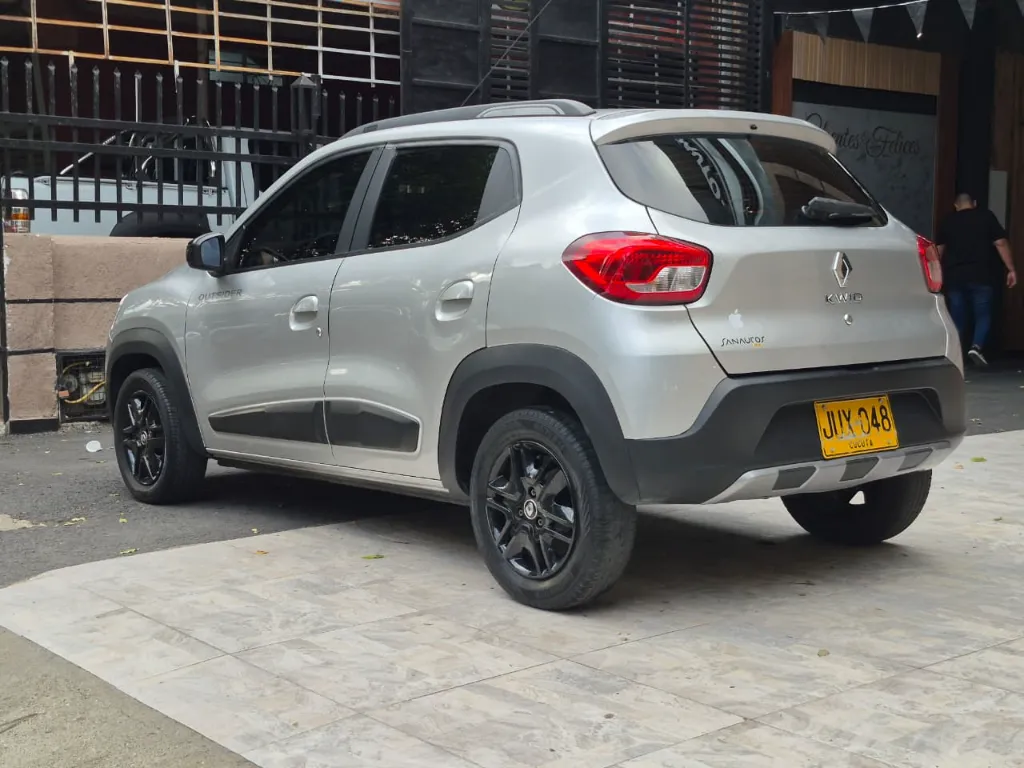 RENAULT KWID OUTSIDER 2022  (4).webp