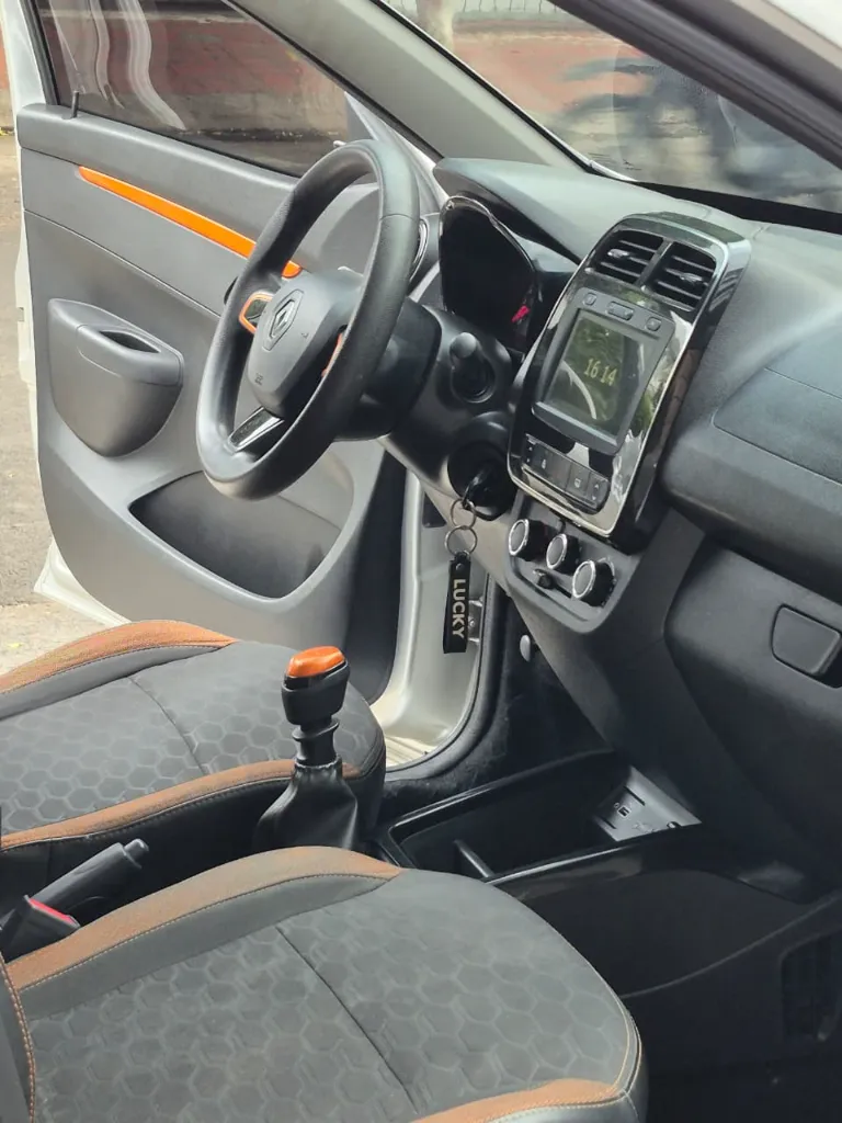 RENAULT KWID OUTSIDER 2022  (23).webp