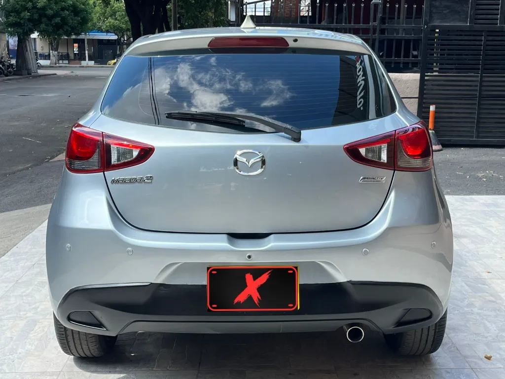 MAZDA 2 GRAND TOURING AUT 2017 (5).webp