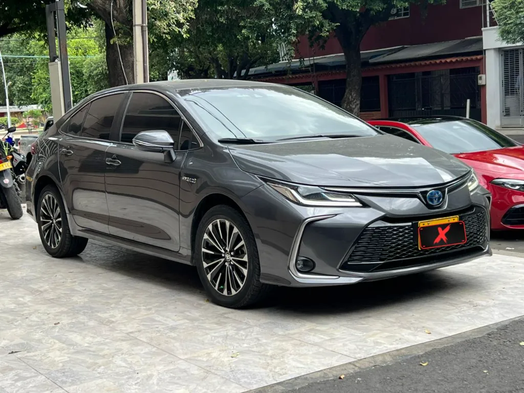 TOYOTA COROLL SE-G HYBRID 2024 publicar en $119.900 (3).webp