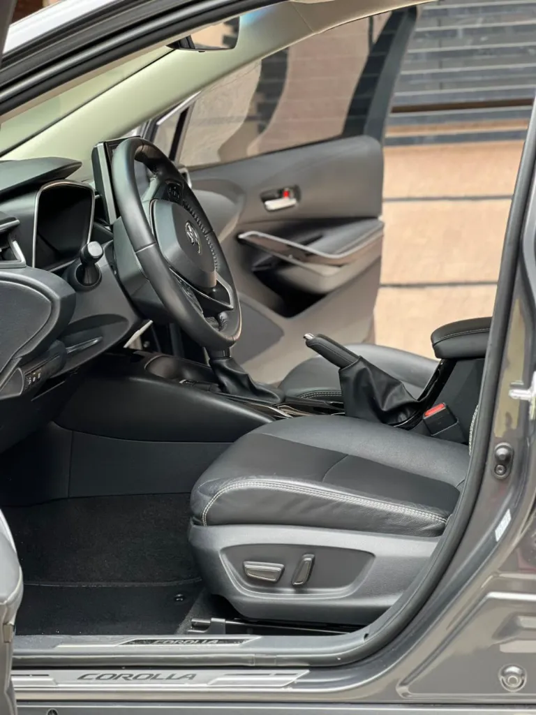 TOYOTA COROLL SE-G HYBRID 2024 publicar en $119.900 (7).webp