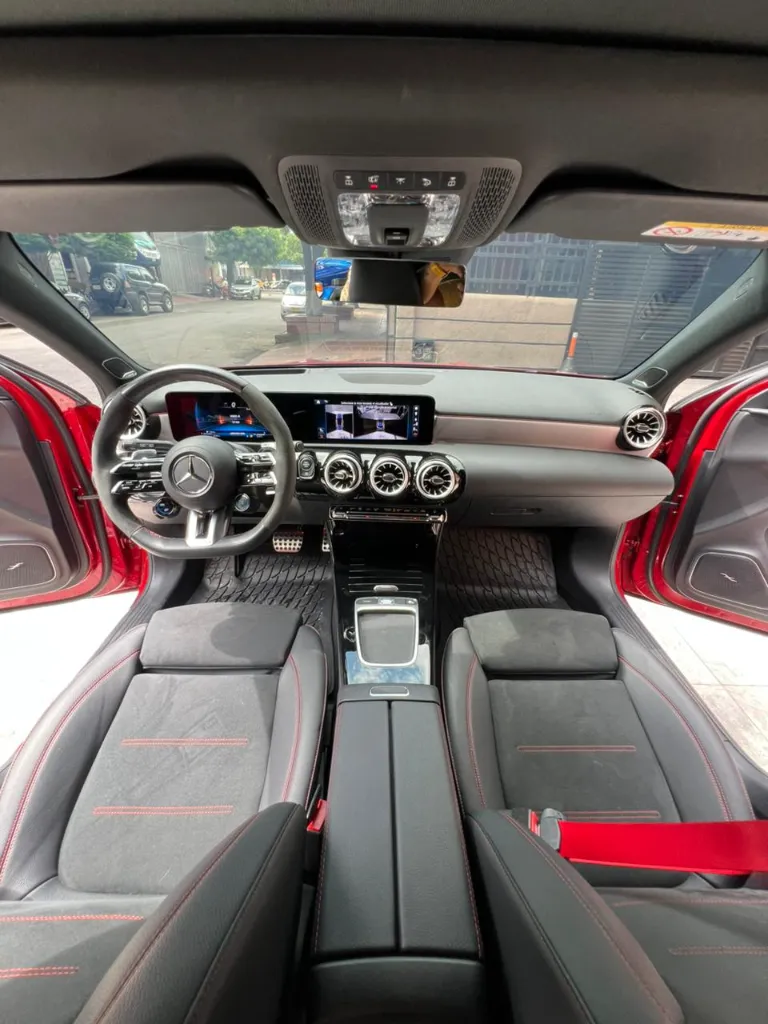 MERDECES BENZ A45 S 4MATIC AMG 2.0 BI TURBO 2023 publicar en $219.900 (20).webp