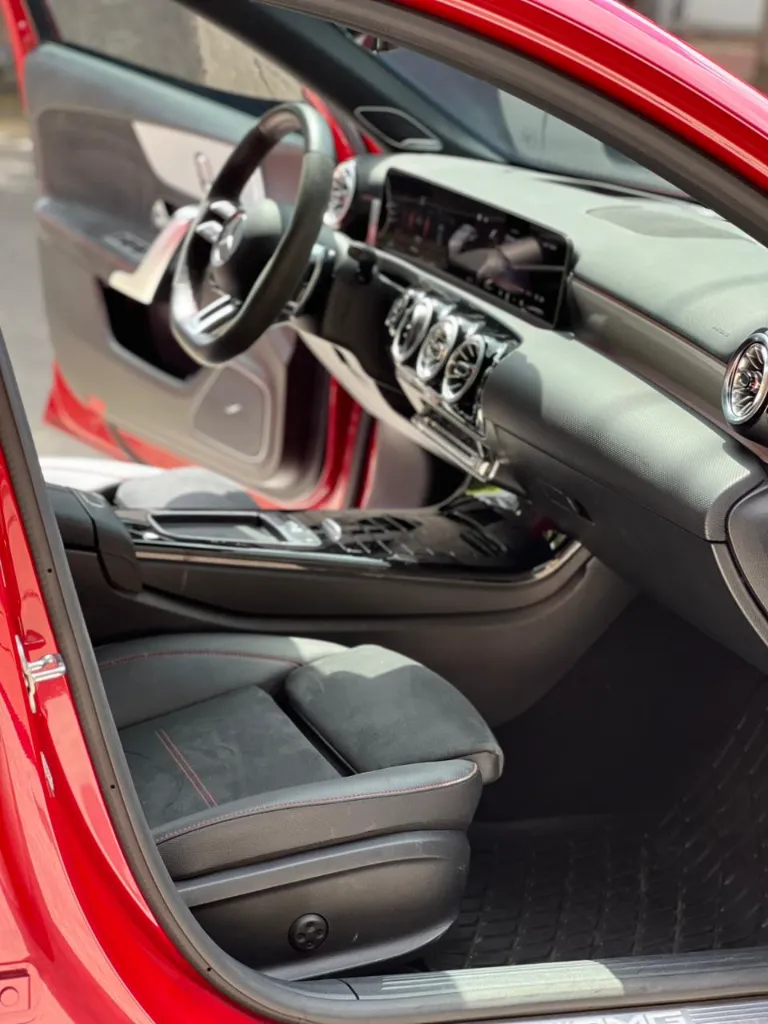 MERDECES BENZ A45 S 4MATIC AMG 2.0 BI TURBO 2023 publicar en $219.900 (11).webp