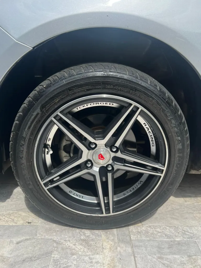 NISSAN VERSA SENSE MT 2020 (8).webp