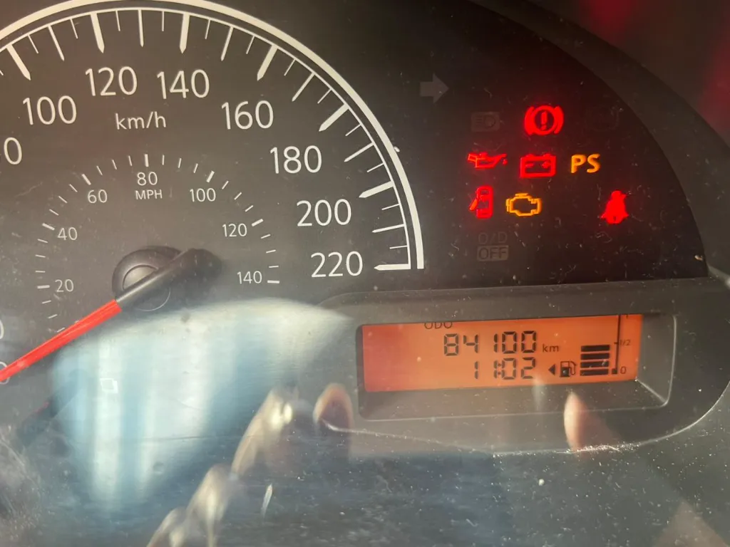 NISSAN VERSA SENSE MT 2020 (21).webp