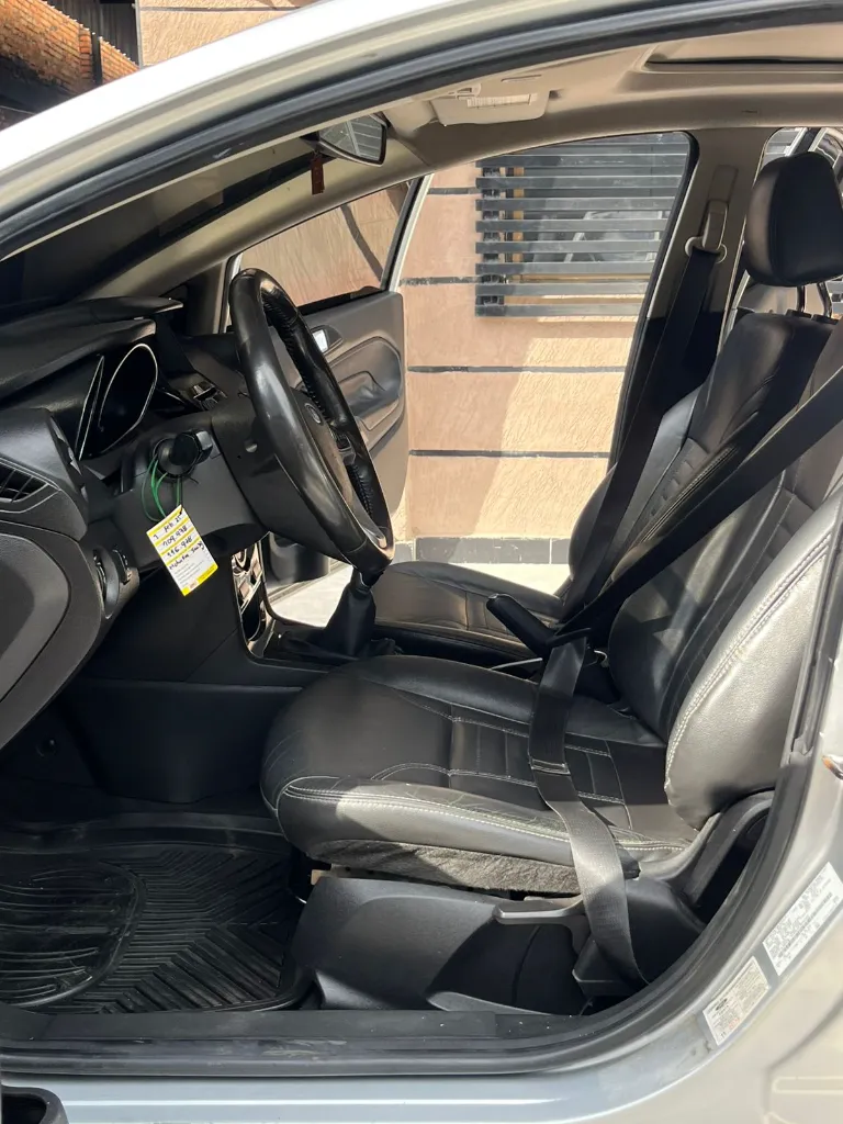 FORD FIESTA HB TITANIUM MEC MOD 2016 (20).webp