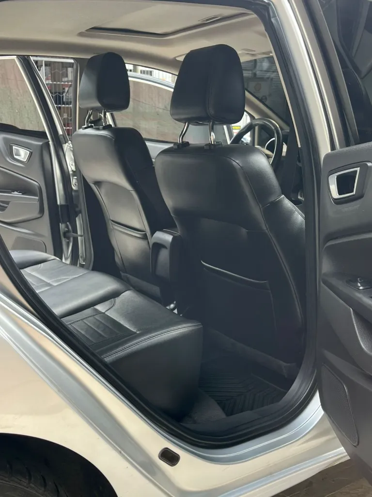 FORD FIESTA HB TITANIUM MEC MOD 2016 (23).webp