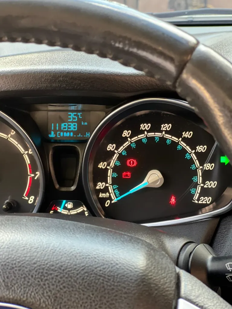 FORD FIESTA SE SEDAN MT 2016 (19).webp