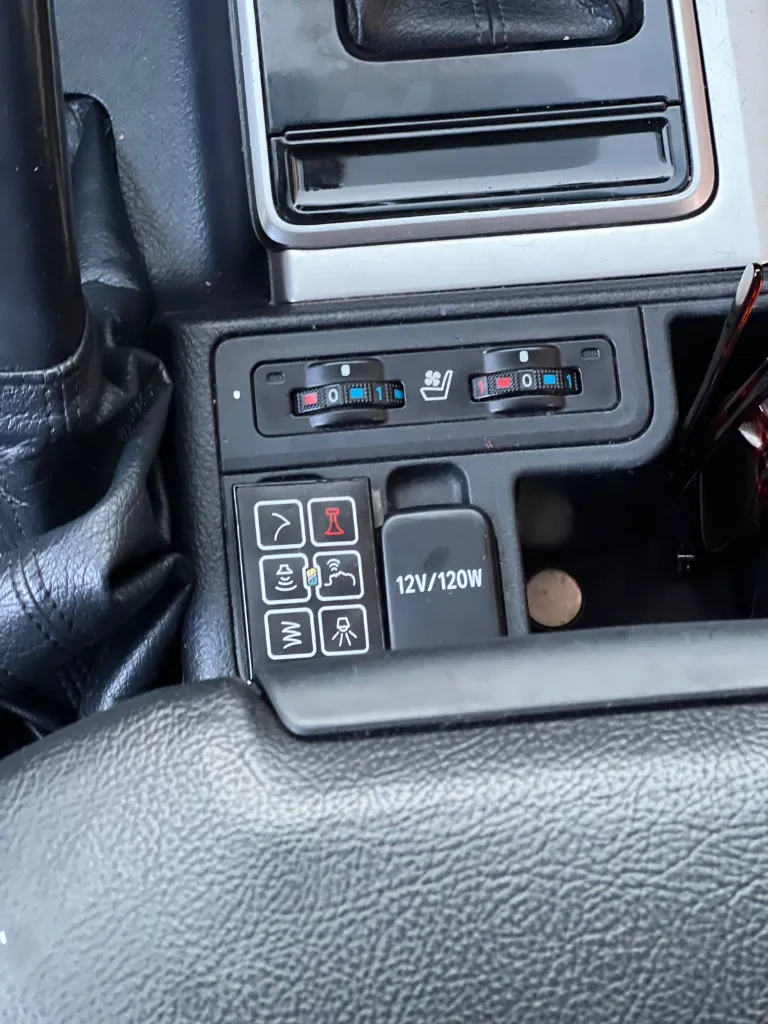 TOYOTA PRADO TX-L 2018 BLINDADA (22).webp