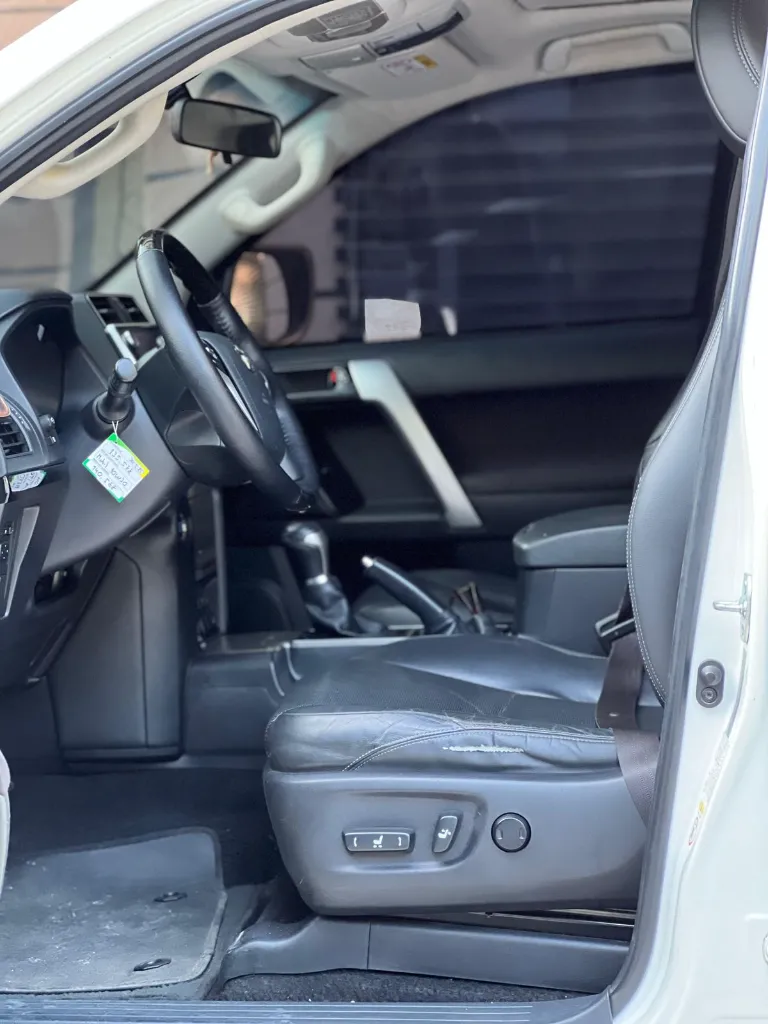 TOYOTA PRADO TX-L 2018 BLINDADA (16).webp