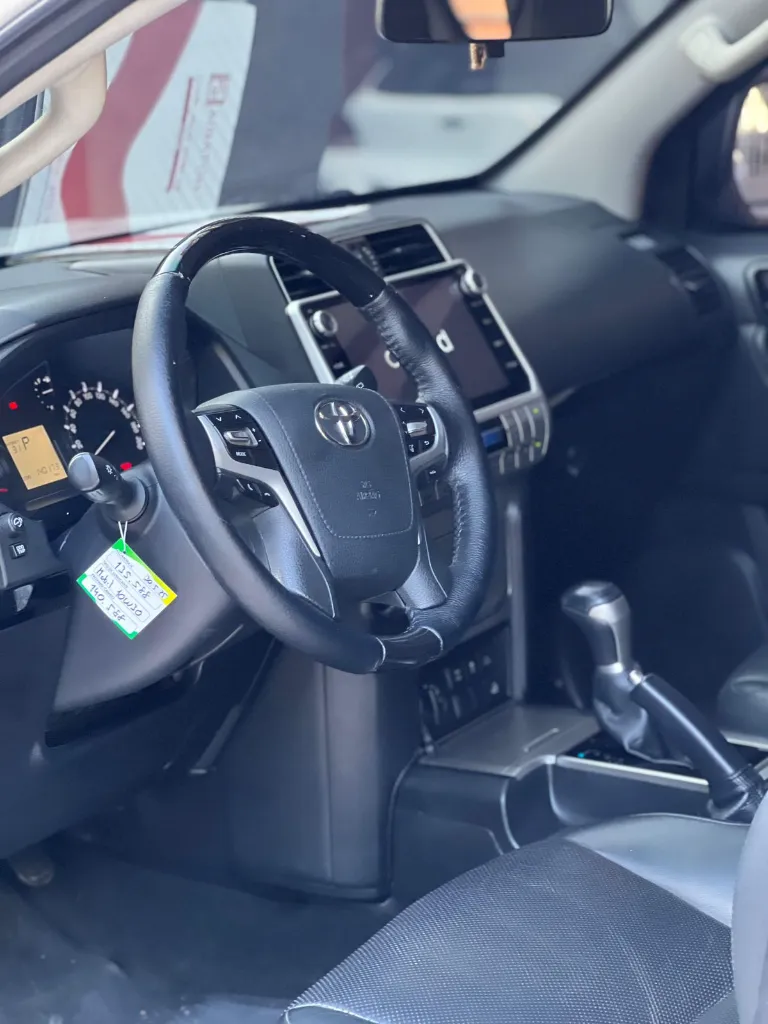 TOYOTA PRADO TX-L 2018 BLINDADA (15).webp