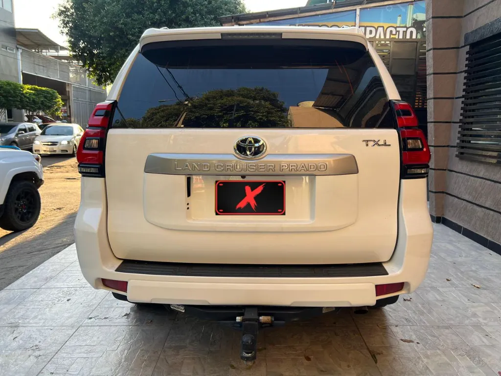 TOYOTA PRADO TX-L 2018 BLINDADA (5).webp