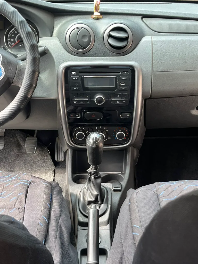 RENAULT LOGAN DYNAMIQUE MOD 2014  (10).webp