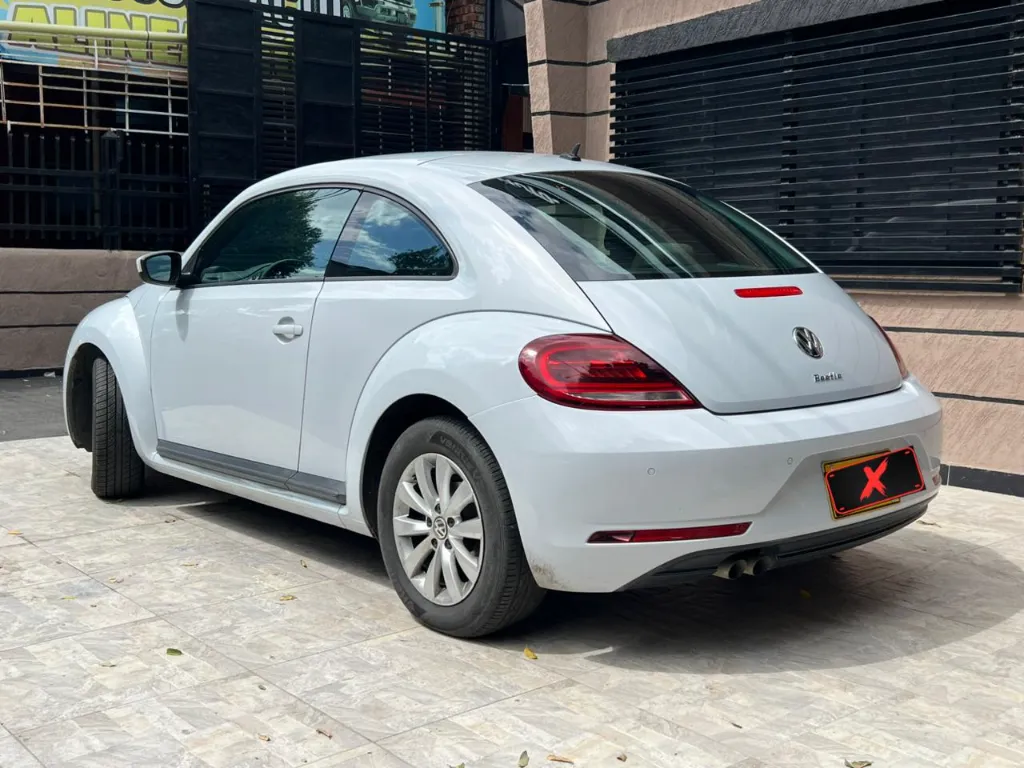 VOLKSWAGEN BEETLE 2.5 TP 2017  (4).webp
