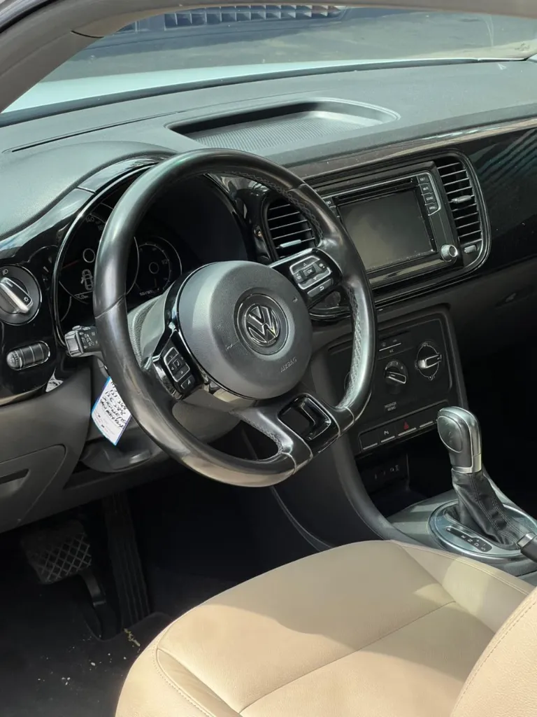 VOLKSWAGEN BEETLE 2.5 TP 2017  (13).webp